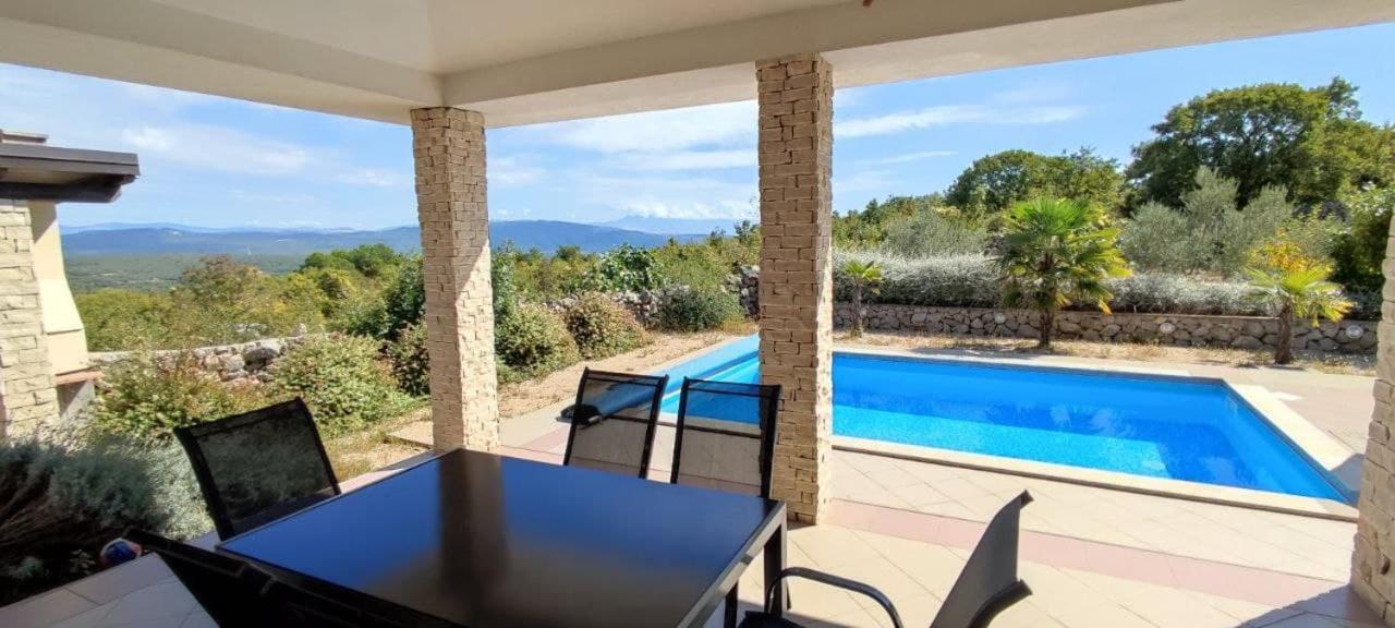 Villa Veglia Vrh  Екстериор снимка
