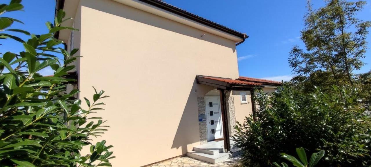 Villa Veglia Vrh  Екстериор снимка