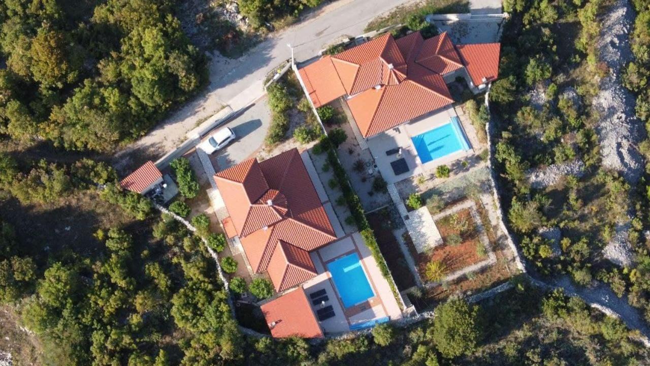 Villa Veglia Vrh  Екстериор снимка