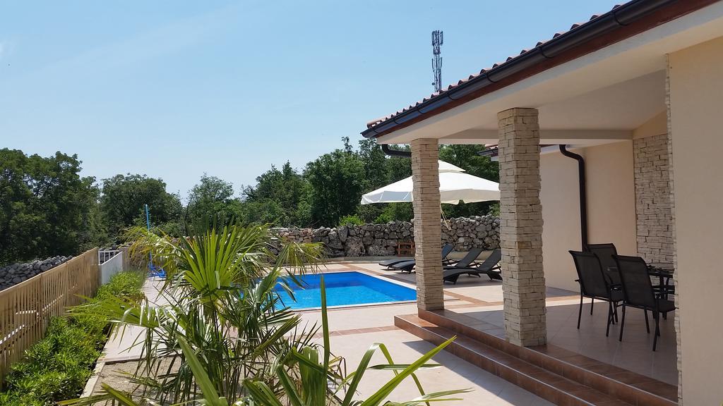 Villa Veglia Vrh  Екстериор снимка